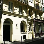 Otel De Nemours