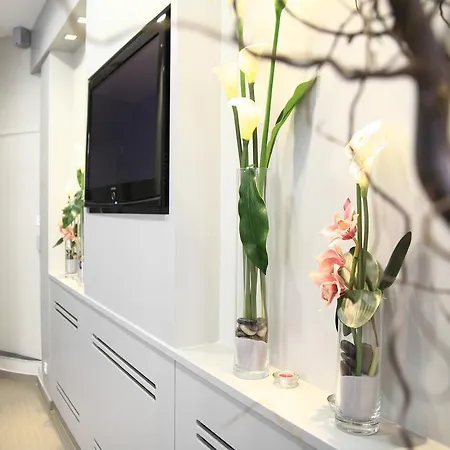 호텔 De Nemours 2*