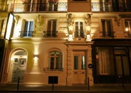 De Nemours 2* Párizs