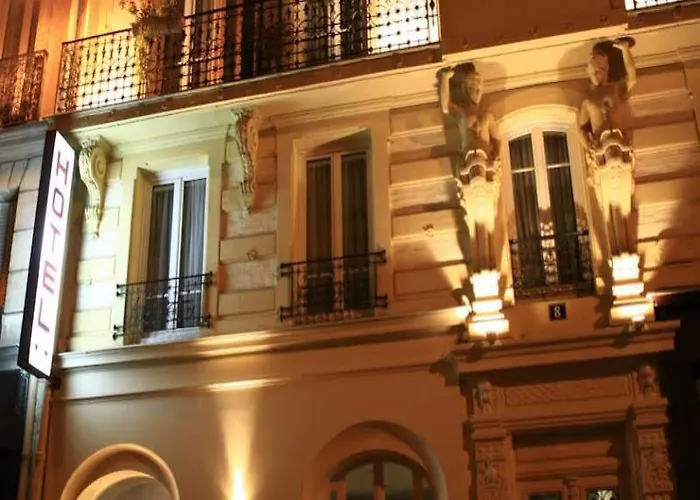 Hotel De Nemours Paříž