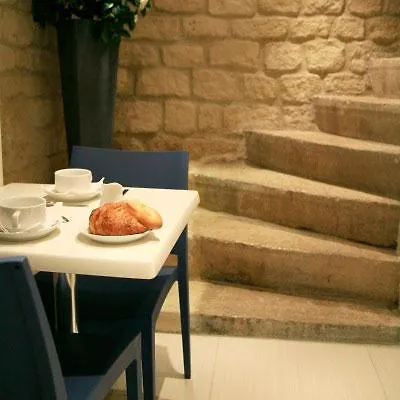 Hotell De Nemours Paris