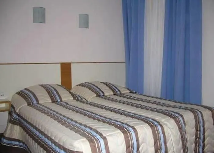 Hotell De Nemours Paris